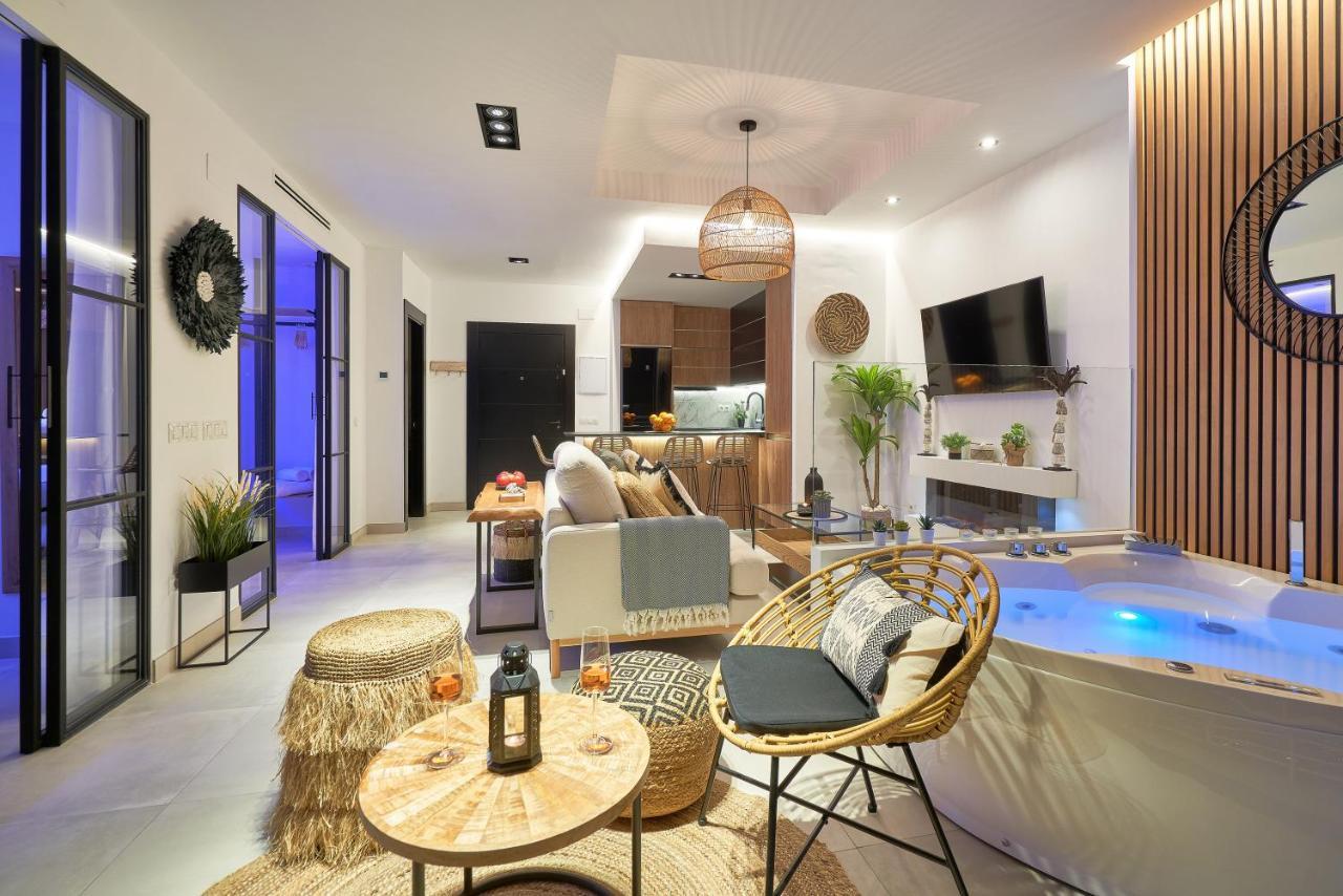 Pura Vida Luxury Apartment With Jacuzzi Torremolinos Exterior foto